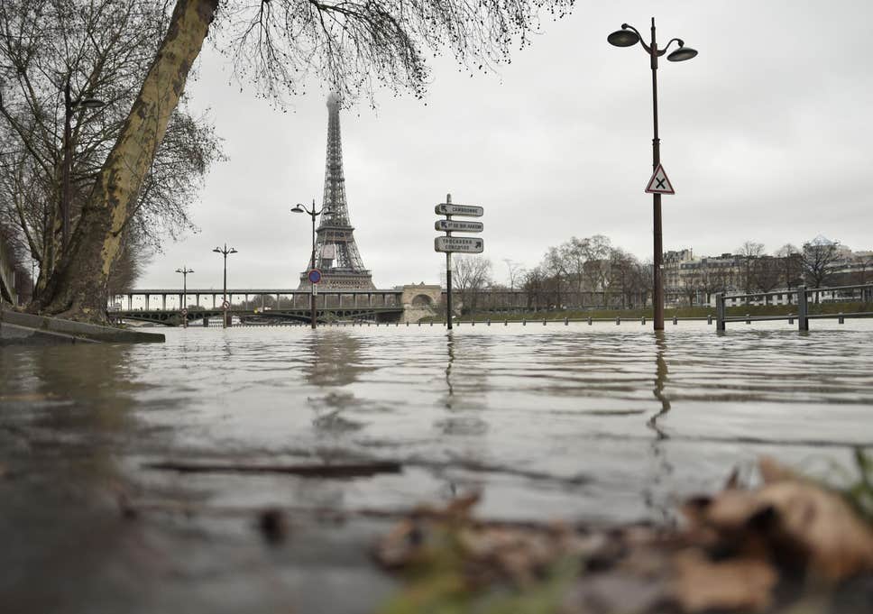 Nhạc sĩ Anh Bằng và ca khúc “Mai Tôi Đi” (thơ Nguyên Sa) – Paris lộng lẫy và u sầu trong thơ và nhạc Việt