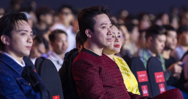 Trấn Thành bật khóc nức nở tại WeChoice Awards 2024, lý do là điều khiến cả nước xót xa