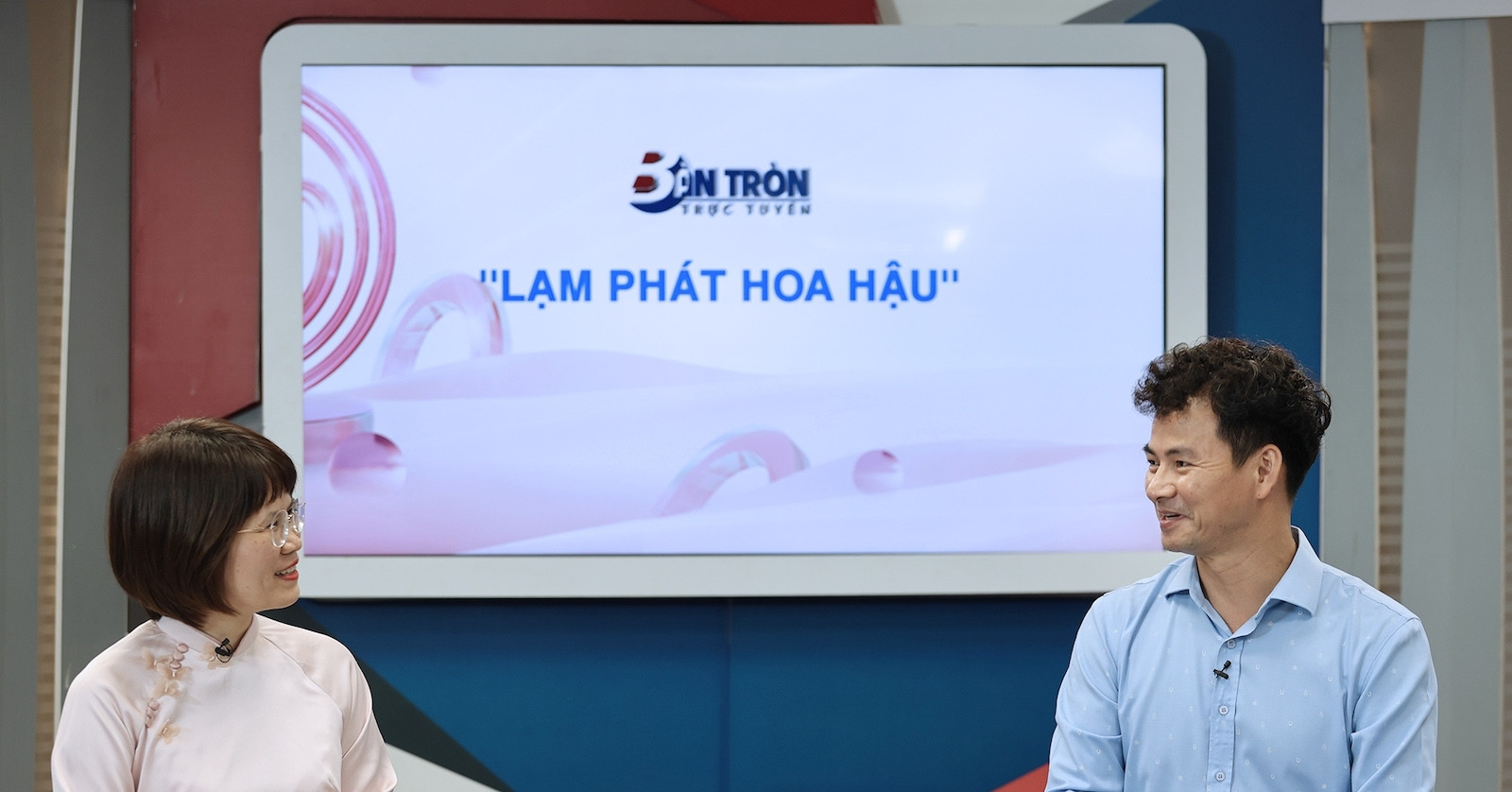 Thi sắc đẹp: Không thể để lúc có ’80 hoa hậu 1 năm’ mới siết?