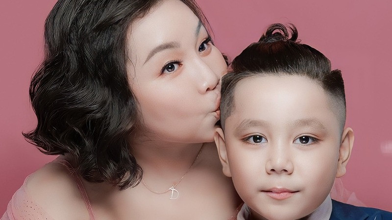 Cuộc đời cay đắng ‘ngủ công viên, khóc giữa đường’ của nữ diễn viên cao 1,5m