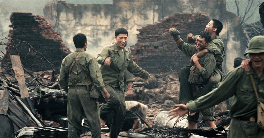 Choáng với doanh thu 10 phim Việt ăn khách nhất phòng vé 2025, 9 phim đạt 2000 tỷ