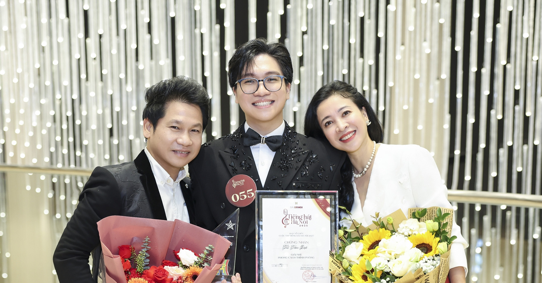 Con trai sinh năm 2004 của ca sĩ Trọng Tấn gây bất ngờ