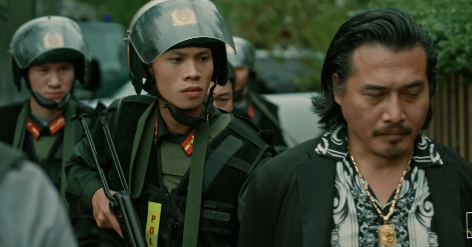 Khán giả bất ngờ khi biết công an Hà Nội đóng phim ‘Tường lửa Tràng An’