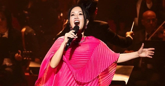 Show bị hủy phút chót, Hồng Nhung chưa nhận tiền, khán giả báo công an