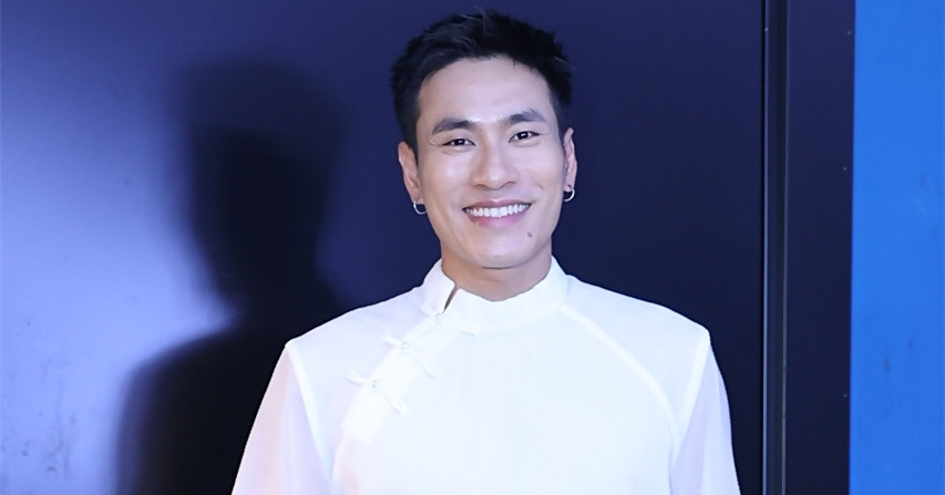 Điều khoản ‘lạ’ trong hợp đồng đóng phim của diễn viên Kiều Minh Tuấn