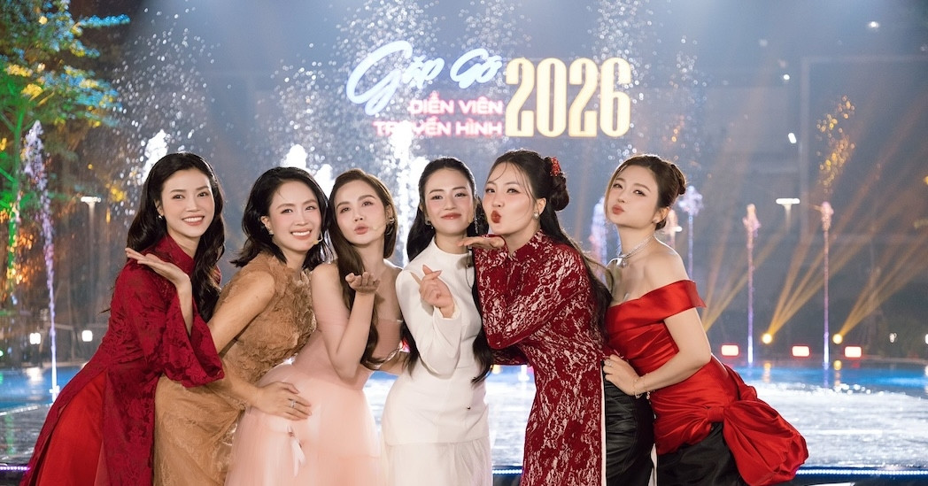 Hồng Diễm song ca cực ngọt với Mạnh Trường, Huyền Lizzie tát Duy Hưng lật mặt