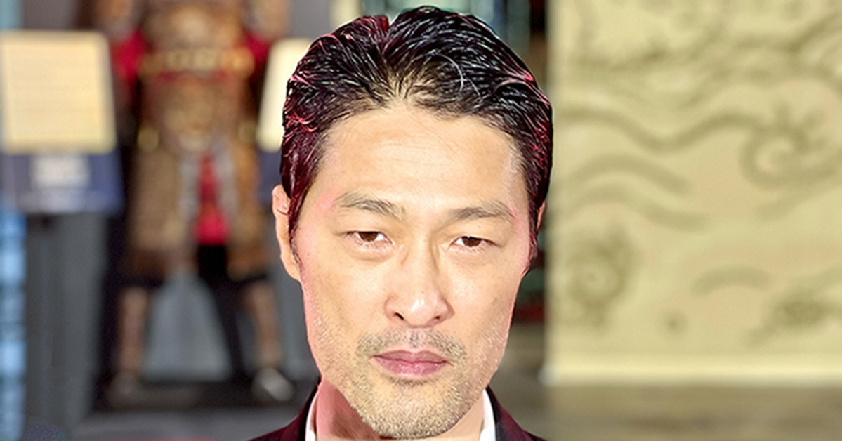 Johnny Trí Nguyễn bất ngờ ‘tái xuất’, kể cuộc sống độc thân kín tiếng ở tuổi 52