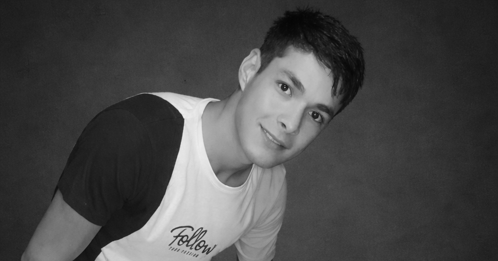 Nam ca sĩ 30 tuổi bị bắn chết giữa tiệc sinh nhật gây rúng động