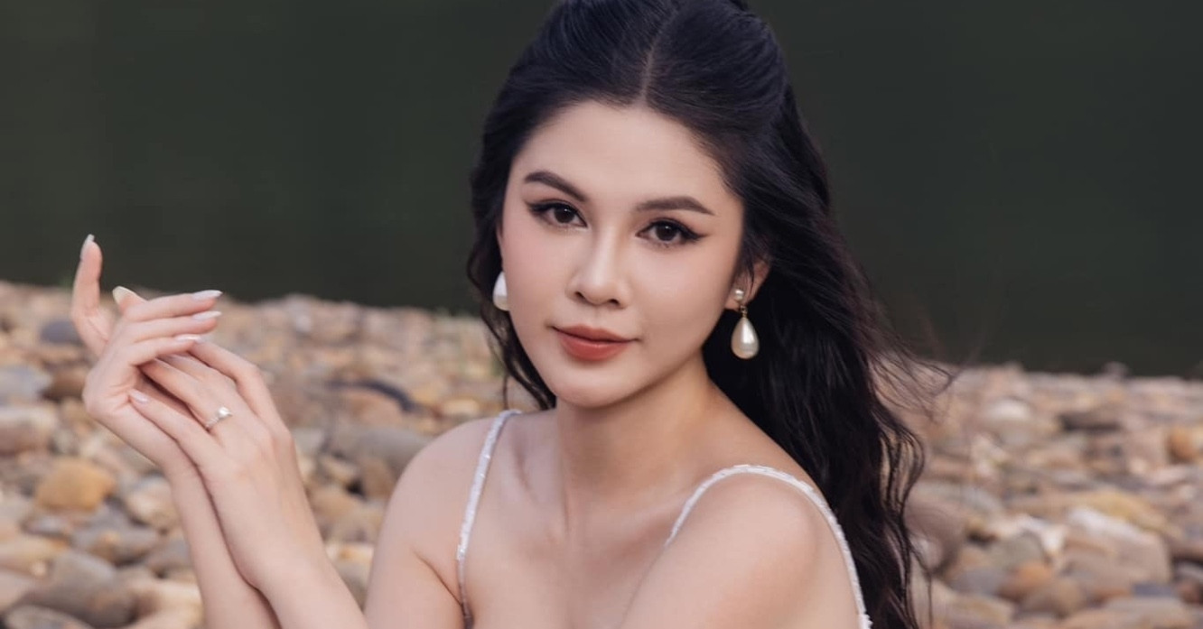 Nhan sắc nữ MC đang gây bức xúc phim giờ vàng Bước chân vào đời