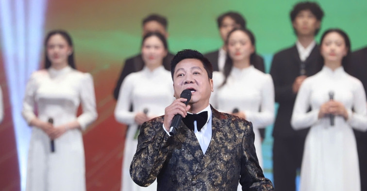 NSND Quốc Hưng, Tiến sĩ Tân Nhàn gây ấn tượng trong Sáng mãi tên Người